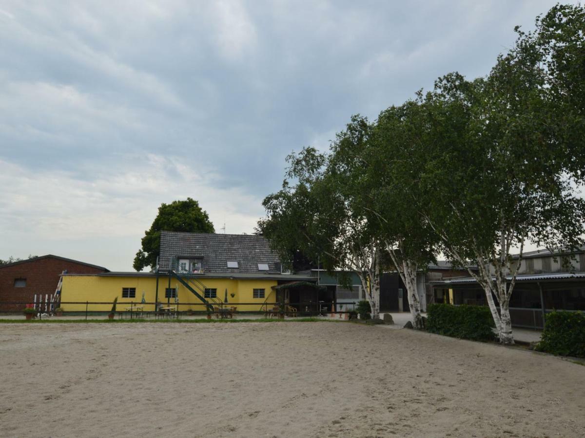 Holiday Home On A Farm Near Duesseldorf Jüchen Eksteriør bilde